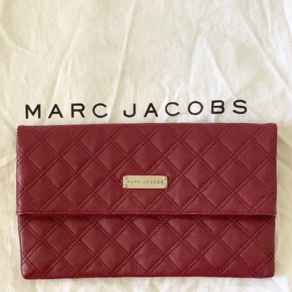 Marc Jacobs Quilted leather clutch, large wine